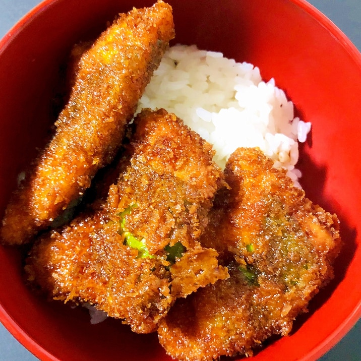 大葉巻きささみのソースカツ丼